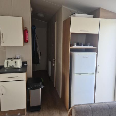 The Orchards Holiday Home Клактон-он-Си Экстерьер фото