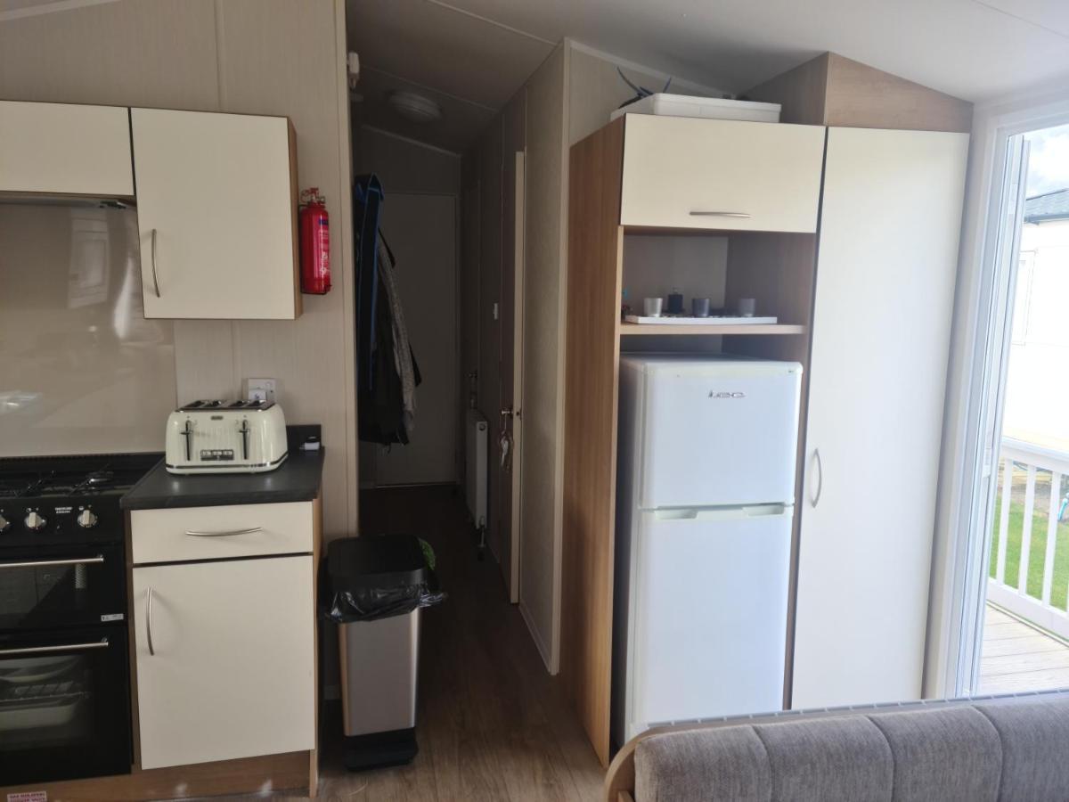 The Orchards Holiday Home Клактон-он-Си Экстерьер фото